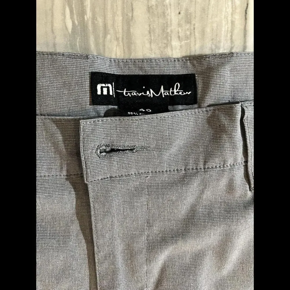 Travis Mathew‎ Beck Shorts Men’s Size 40 Grey Casual Golf Shorts